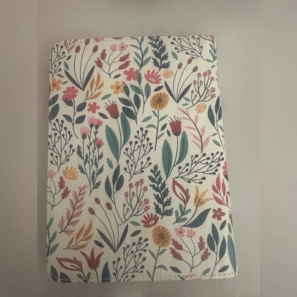 NEW Amazon Kindle Floral Patterned Tablet Case with holder and stand built in